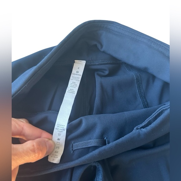 Lululemon Pace Rival Crop Full On Luxtreme 4 Align Wunder Train 22" Navy
A201 - Picture 3 of 6